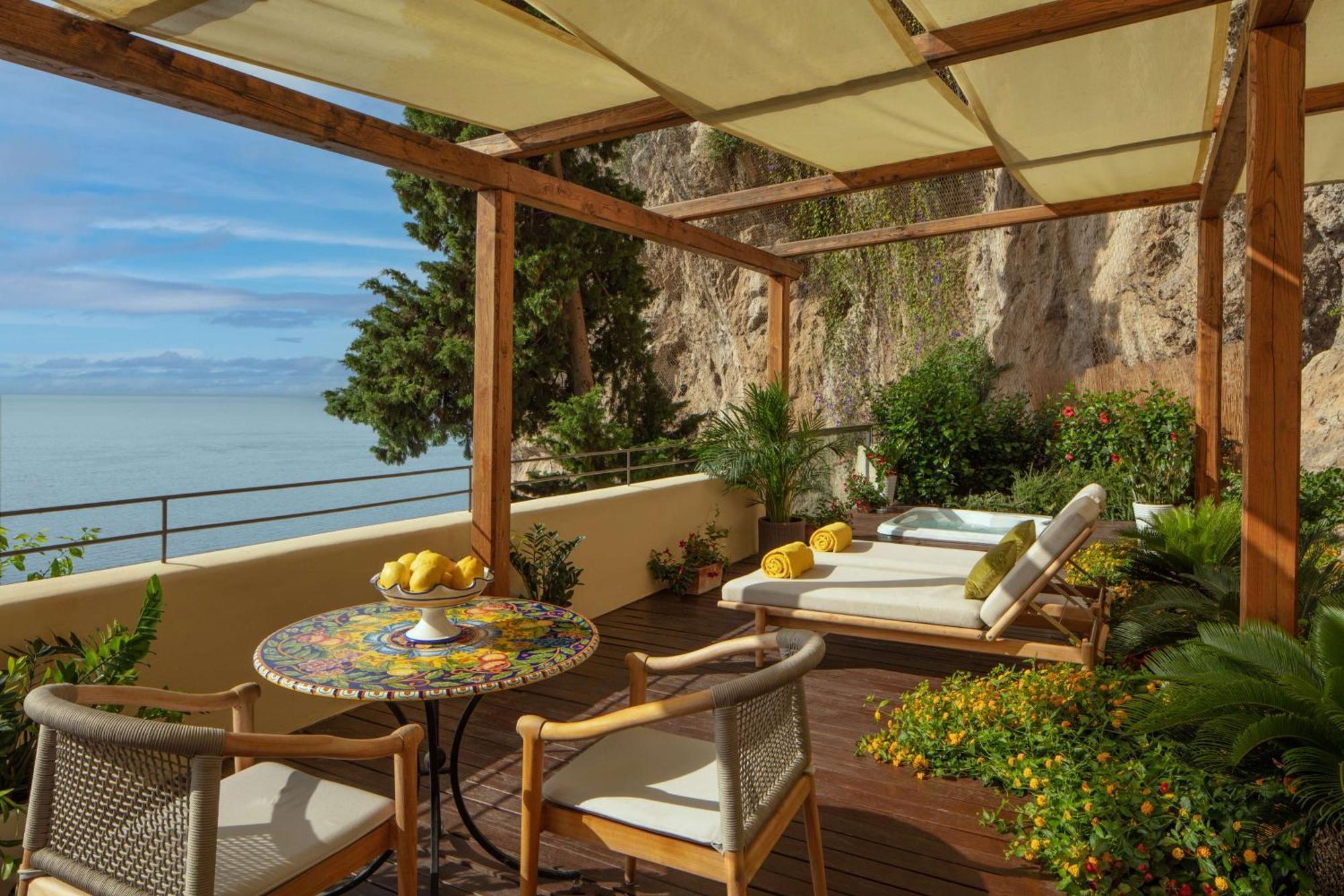 Anantara Convento Di Amalfi Grand Hotel Exterior photo